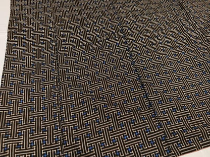 平和屋着物●本場大島紬　龍郷絣　秋名バラ　正絹　逸品　AABK5229ph