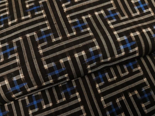 平和屋着物●本場大島紬　龍郷絣　秋名バラ　正絹　逸品　AABK5229ph