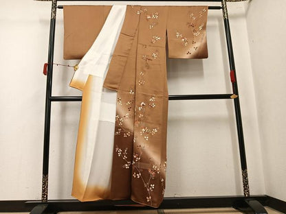 平和屋着物●訪問着　駒刺繍　花蝶文　暈し染め　金彩　正絹　逸品　AABK5248ph