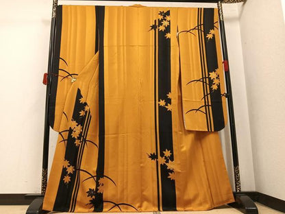 平和屋着物●豪華振袖　楓間道　金彩　正絹　逸品　AABK5287ph