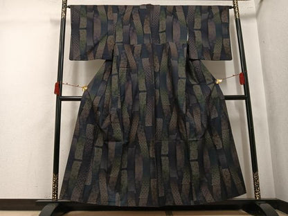 平和屋着物●本場大島紬　9マルキ　花尽くし　松坂屋扱い　正絹　逸品　AABK5288ph