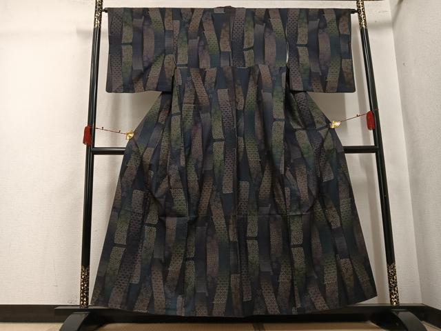平和屋着物●本場大島紬　9マルキ　花尽くし　松坂屋扱い　正絹　逸品　AABK5288ph