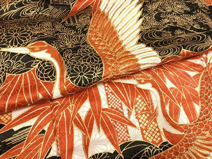 平和屋着物●豪華振袖　駒刺繍　飛鶴風景草花文　金彩　金通し地　正絹　逸品　AABK5311ph