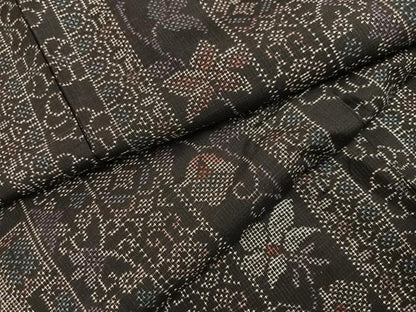 平和屋着物●本場大島紬　9マルキ　花唐草文　正絹　逸品　AABK5318ph