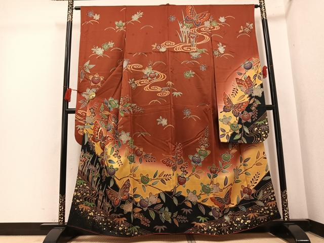 平和屋着物●豪華振袖　花蝶文　暈し染め　金彩　正絹　逸品　AABK5334ph