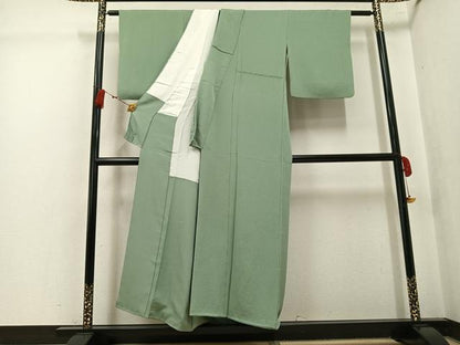 平和屋着物●上質な色無地　柳茶色　鬼しぼ縮緬　正絹　逸品　AABK5339ph