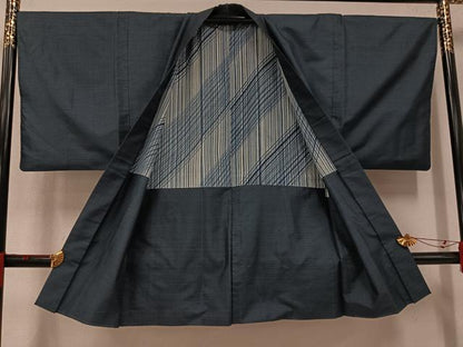 平和屋着物●男性　本場大島紬　アンサンブル　100亀甲　総詰め　正絹　逸品　AABK5360ph