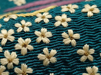 平和屋着物●ファッションデザイナー 花井幸子　和装小物　半衿　刺繍　霞花文　逸品　未使用　AABK5412ay