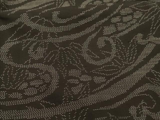平和屋着物■本場大島紬　流水草花文　黒地　正絹　逸品　AABK5676sx