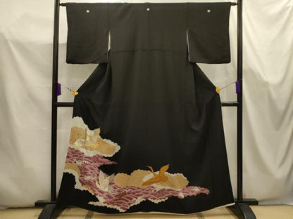 平和屋着物■豪華黒留袖　刺繍　立波飛鶴文　金銀糸　金彩　正絹　逸品　AABK5704sx