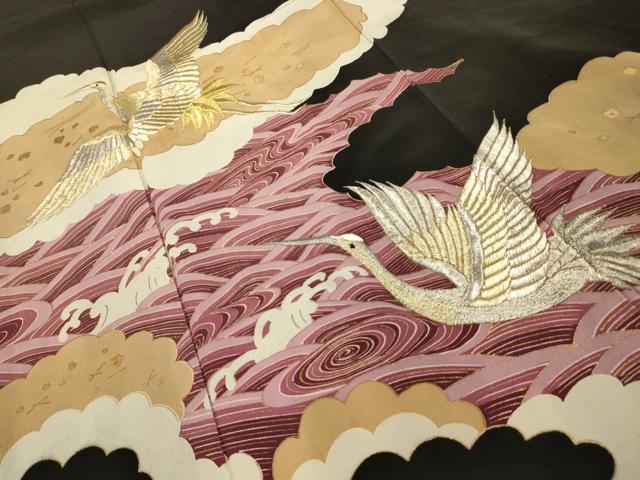 平和屋着物■豪華黒留袖　刺繍　立波飛鶴文　金銀糸　金彩　正絹　逸品　AABK5704sx