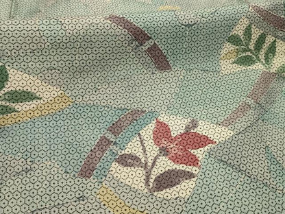 平和屋着物■本場染大島紬　草花文　正絹　逸品　AABK5714sx