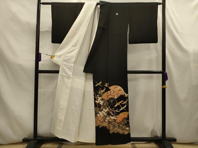 平和屋着物■豪華黒留袖　駒刺繍　扇面飛鶴花文　金彩　正絹　逸品　AABK5846sx