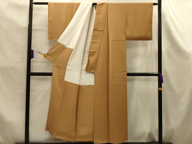 平和屋着物■上質な色無地　三度染　作家物　毘沙門亀甲地紋　香染色　銀座おゝぎ屋扱い　正絹　逸品　AABK5967sx
