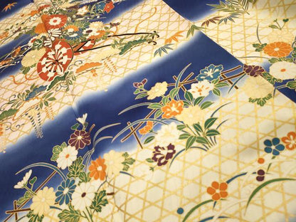 平和屋着物■豪華振袖　松竹梅舞蝶花車文　暈し染め　金彩　正絹　逸品　AABK6030sx