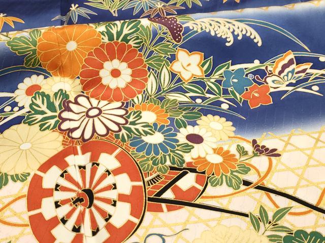 平和屋着物■豪華振袖　松竹梅舞蝶花車文　暈し染め　金彩　正絹　逸品　AABK6030sx