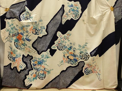 平和屋着物■豪華振袖　絞り　駒刺繍　花車文　金彩　正絹　逸品　AABK6041sx