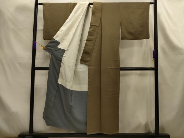 平和屋着物■上質な色無地　花菱地紋　媚茶色　正絹　逸品　AABK6068sx