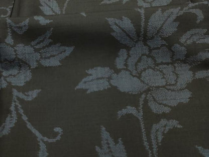 平和屋着物■上質な紬　草花文　黒地　正絹　逸品　AABK6079sx