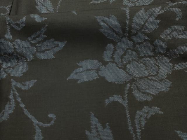 平和屋着物■上質な紬　草花文　黒地　正絹　逸品　AABK6079sx