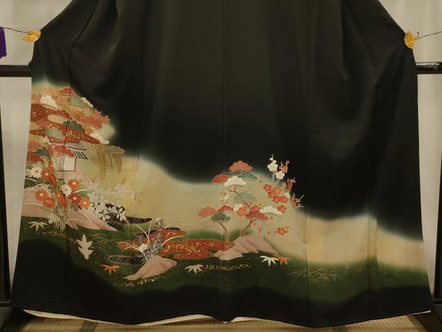 平和屋着物■豪華黒留袖　駒刺繍　松竹梅風景文　暈し染め　金彩　正絹　逸品　AABK6159sx