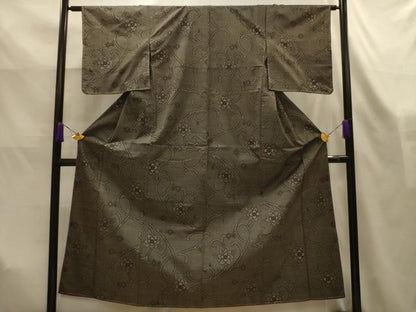 平和屋着物■本場大島紬　7マルキ　花唐草文　反端付き　正絹　逸品　AABK6167sx