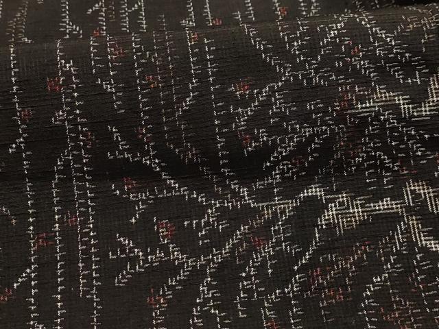 平和屋着物■上質な紬　枝花文　黒地　正絹　逸品　AABK6196sx