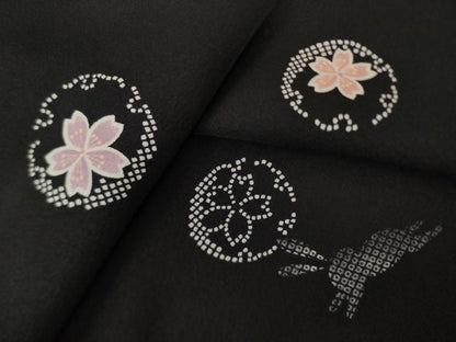 平和屋着物●上質な小紋　雪輪兎花文　黒地　正絹　逸品　AABK6204ck
