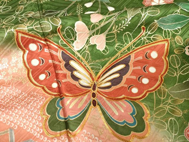 平和屋着物●豪華振袖　駒刺繍　花蝶文　暈し染め　金彩　ロング丈　正絹　逸品　AABK6227ck