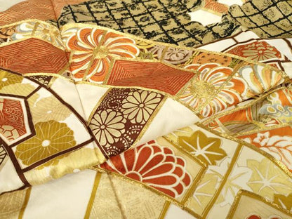 平和屋着物●豪華振袖　駒刺繍　花車文　金彩　正絹　逸品　AABK6273ck