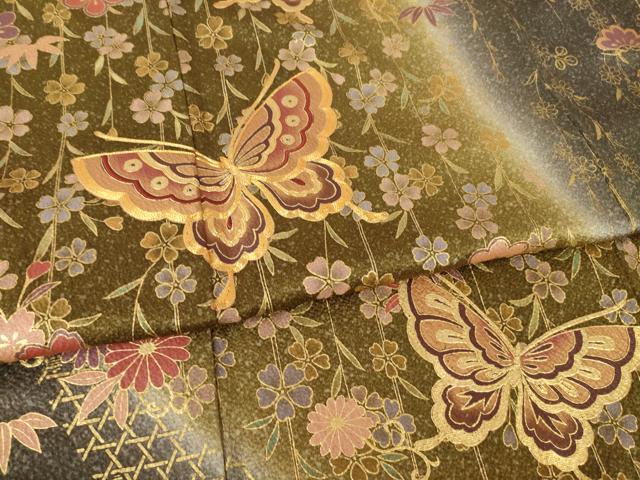平和屋着物●豪華振袖　駒刺繍　花蝶文　暈し染め　金彩　正絹　逸品　AABK6276ck