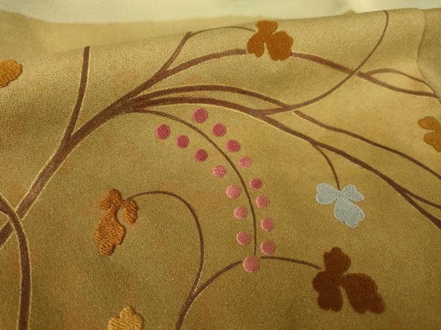 平和屋着物●人間国宝　福田喜三郎　色留袖　刺繍　枝葉文　暈し染め　金彩　正絹　逸品　AABK6284ck