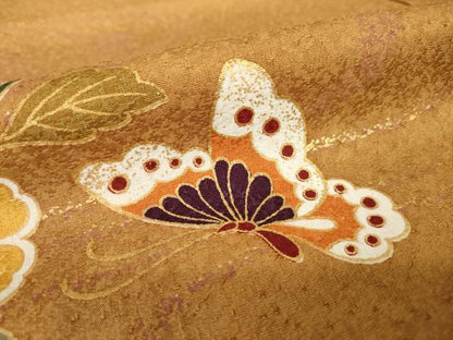 平和屋着物●豪華振袖　駒刺繍　花蝶籬文　暈し染め　金彩　ロング丈　正絹　逸品　AABK6291ck