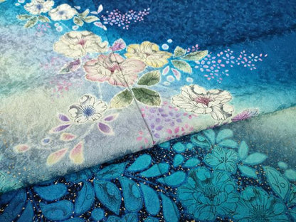 平和屋着物●豪華振袖　辻が花　舞花文　暈し染め　金銀彩　銀通し地　ロング丈　正絹　逸品　AABK6296ck