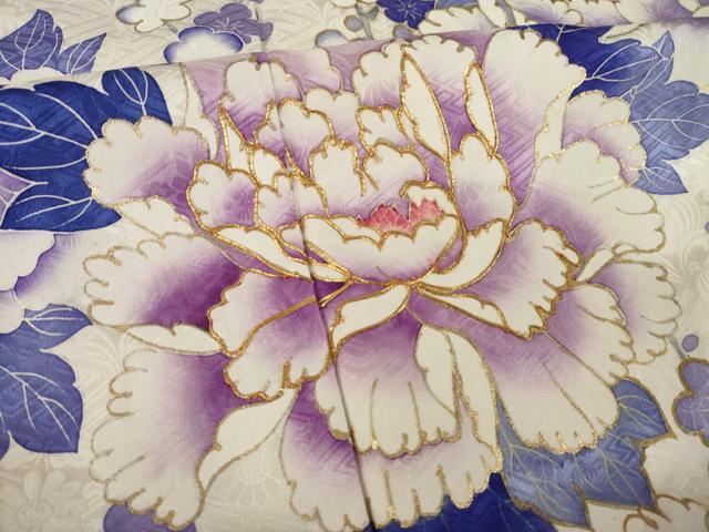 平和屋着物●豪華振袖　駒刺繍　絞り　草花文　金彩　正絹　逸品　AABK6305ck