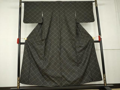 平和屋着物●本場大島紬　格子　黒地　正絹　逸品　AABK6333cs