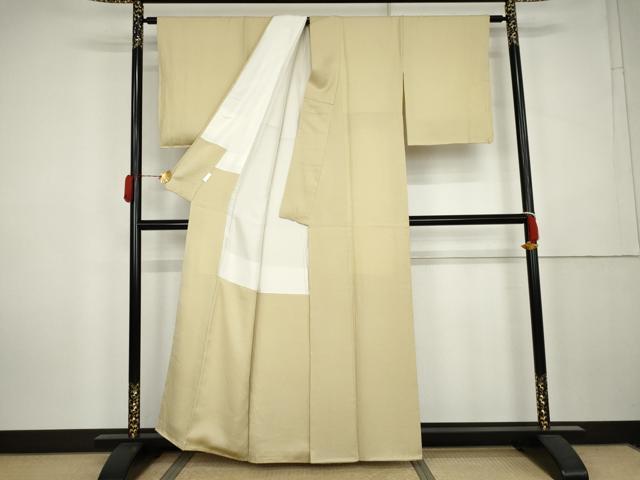 平和屋着物●上質な色無地　紋意匠　蒸し栗色　反端付き　正絹　逸品　未使用　AABK6344cs