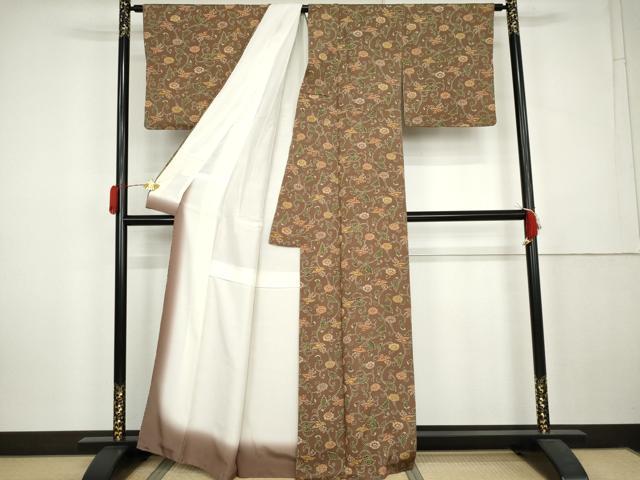 平和屋着物●上質な小紋　型染め　飛鳥花唐草文　鬼しぼ縮緬　正絹　逸品　AABK6350cs