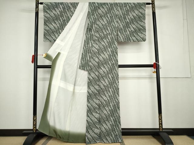 平和屋着物●上質な小紋　よろけ縞　たたき染め　正絹　逸品　未使用　AABK6373cs