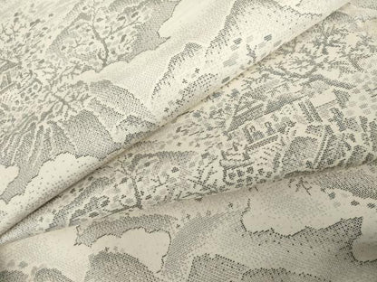 平和屋着物●本場大島紬　白大島　9マルキ　重ね山風景文　正絹　逸品　AABK6400cs