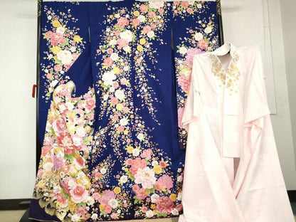 平和屋着物●豪華振袖・長襦袢(無双仕立て)セット　刺繍　花蝶文　金糸　金彩　ロング丈　正絹　逸品　AABK6422cs