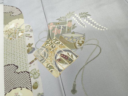 平和屋着物●訪問着　作家物　駒刺繍　源氏香花蝶丸文　暈し染め　金彩　正絹　逸品　AABK6433cs