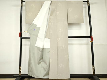 平和屋着物●本塩沢　南天枝葉丸文　正絹　逸品　AABK6434cs