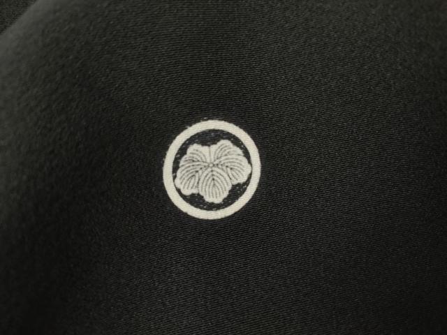 平和屋着物●豪華黒留袖　作家物　駒刺繍　正倉院花文　暈し染め　金彩　正絹　逸品　AABK6445cs