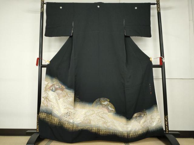 平和屋着物●豪華黒留袖 作家物 寿光織 能楽琳派 流水飛鶴扇面花文 金糸 正絹 逸品 AABK6446cs