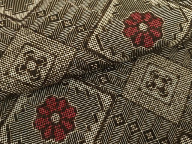 平和屋着物●本場大島紬　龍郷絣　花菱文　正絹　逸品　AABK6453cs