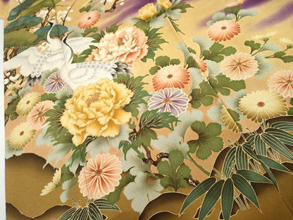 平和屋着物●豪華振袖　駒刺繍　松竹梅文　群れ鶴　暈し染め　金彩　鬼しぼ縮緬　正絹　逸品　AABK6461cs
