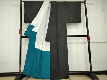 平和屋着物●上質な色無地　蔦の葉地紋　黒色　正絹　逸品　AABK6468cs