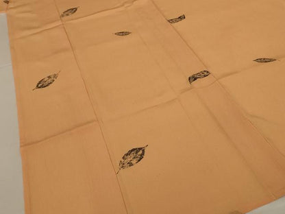 平和屋着物＊夏物　洗える最高級着物　＜英＞はなぶさ謹製　小紋　舞葉文　洗える着物　AABK6508jd