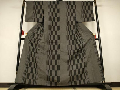 平和屋着物▽本塩沢　単衣　変わり市松文様　黒地　正絹　逸品　AABK6673jd